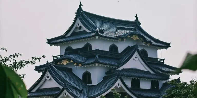 hikone castle