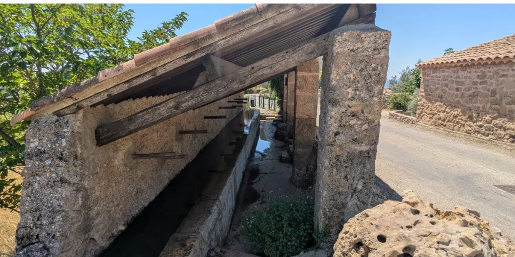 lavoir tourtour