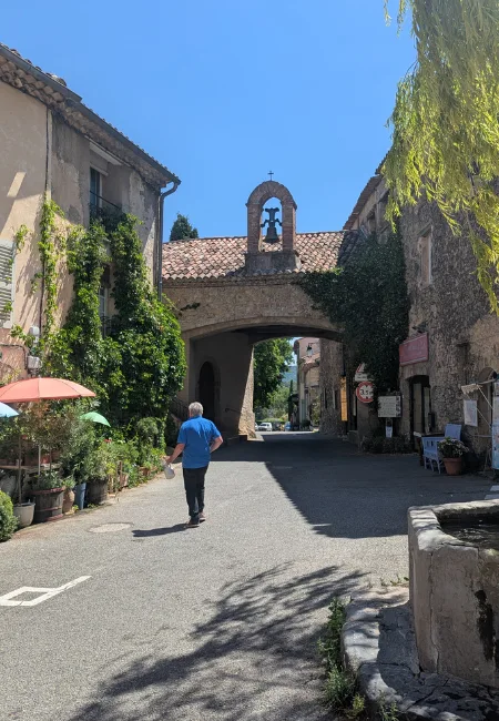 ruelle tourtour
