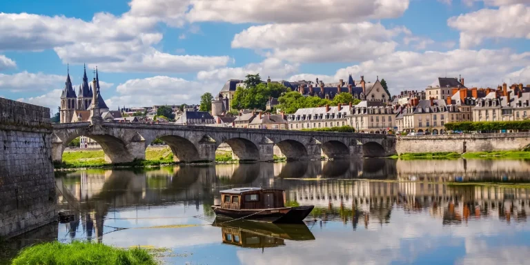 visiter loire bateau eau